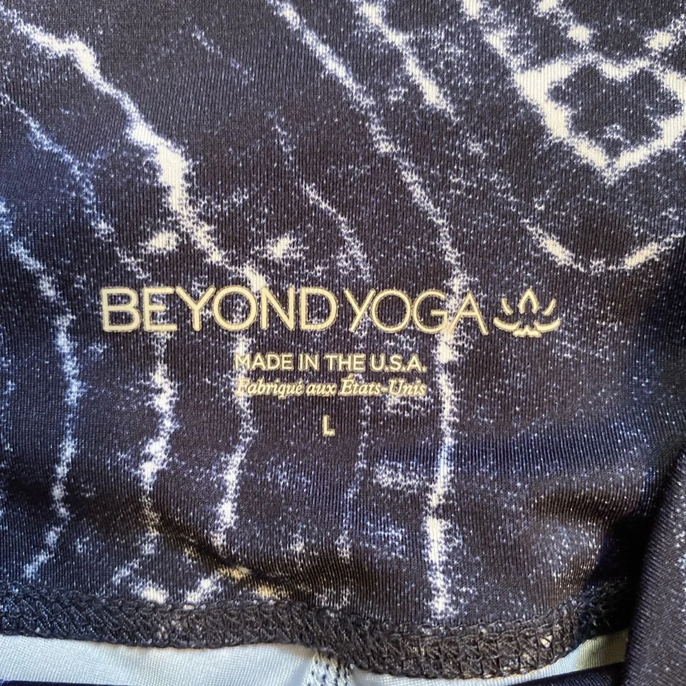 Beyond Yoga Compression Lux Print High Waisted Long Leggings - Picture 6 of 7